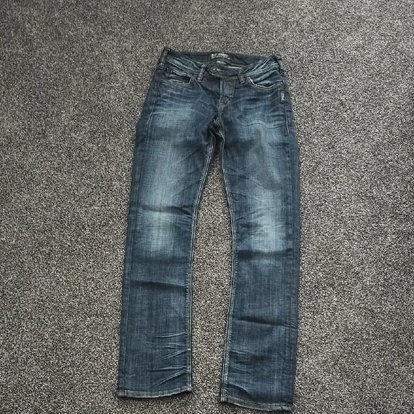 Silver Jeans - Picture 1 of 5